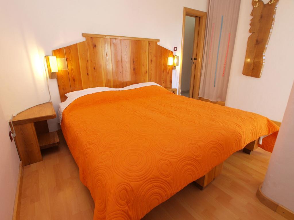Apartments By The Sea 750 Pjescana Uvala Ngoại thất bức ảnh