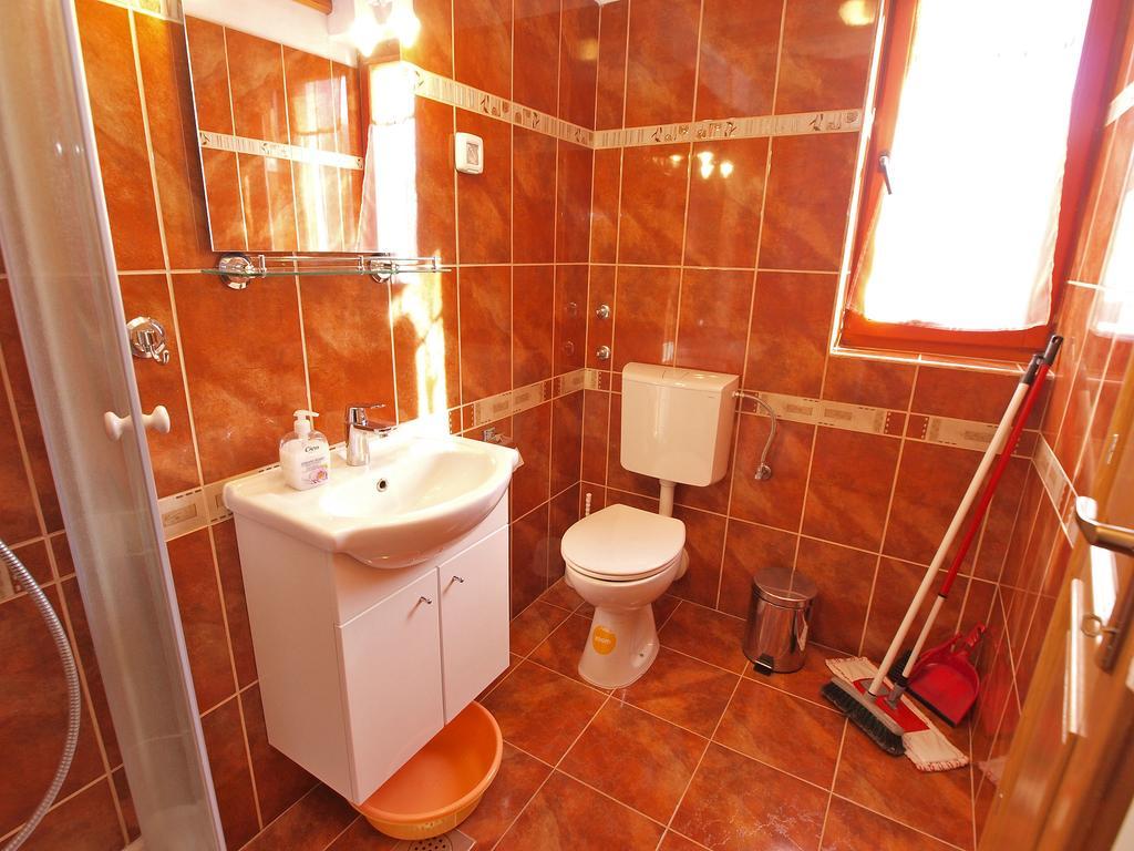 Apartments By The Sea 750 Pjescana Uvala Ngoại thất bức ảnh