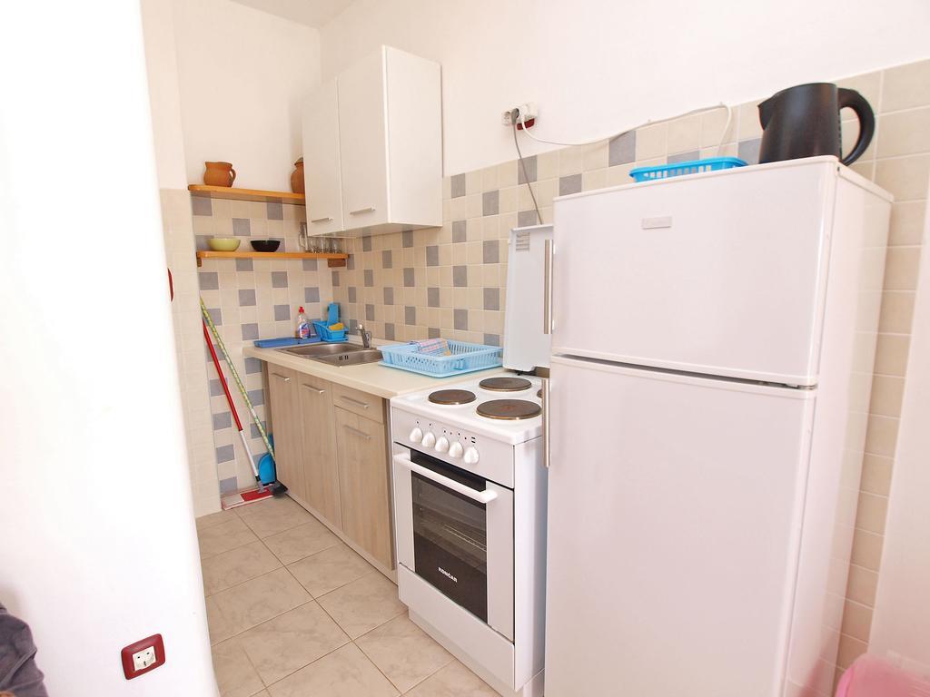 Apartments By The Sea 750 Pjescana Uvala Ngoại thất bức ảnh