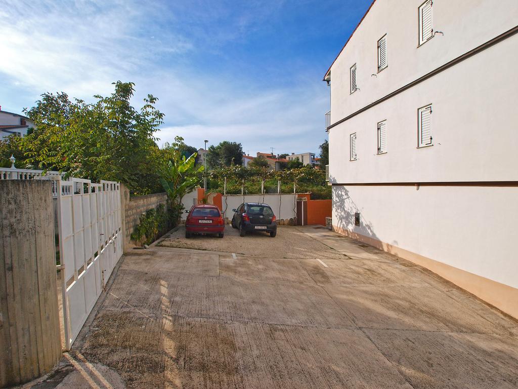 Apartments By The Sea 750 Pjescana Uvala Ngoại thất bức ảnh