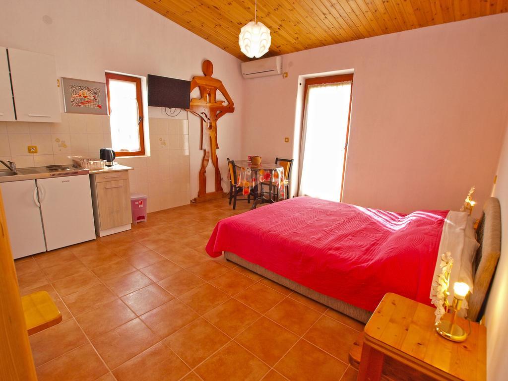 Apartments By The Sea 750 Pjescana Uvala Ngoại thất bức ảnh