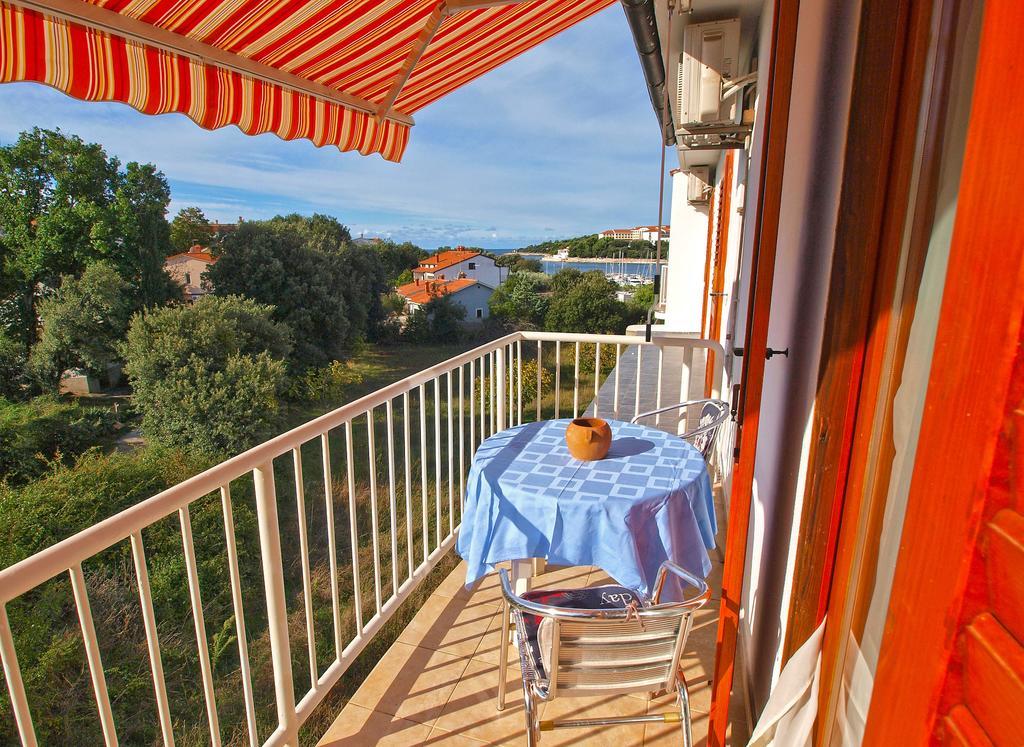 Apartments By The Sea 750 Pjescana Uvala Ngoại thất bức ảnh