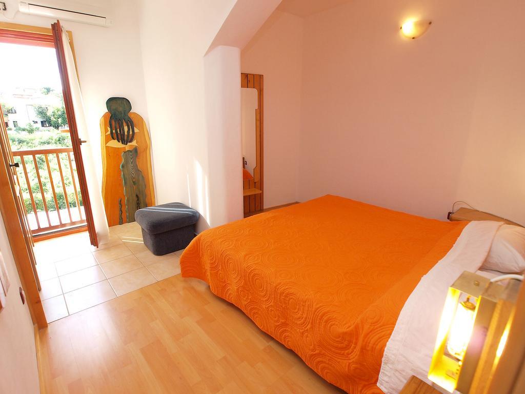 Apartments By The Sea 750 Pjescana Uvala Ngoại thất bức ảnh