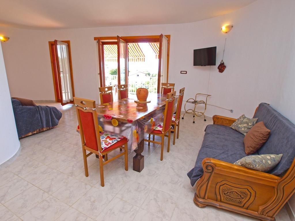 Apartments By The Sea 750 Pjescana Uvala Ngoại thất bức ảnh